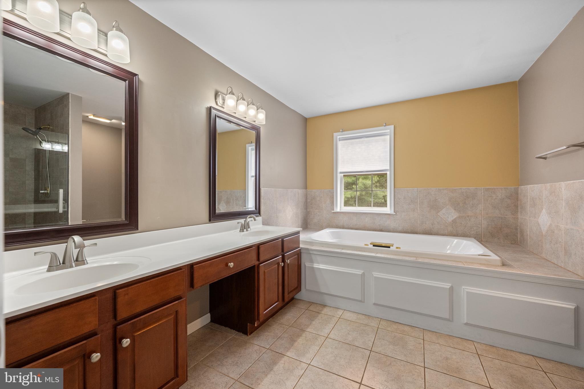 592 West Creek Road West Chester, PA 19382 - Photo 31 of 60 Primary Bathroom