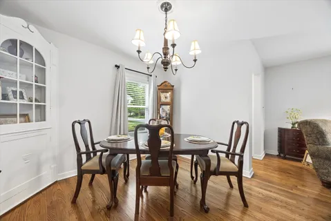 $425,000 | 803 East Harrison Avenue, Wheaton, IL 60187