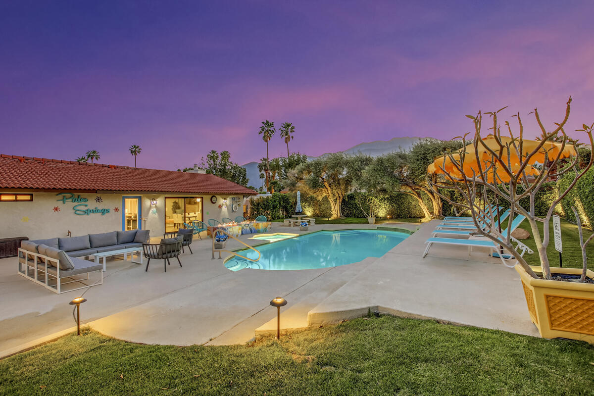 2230 Tamarisk Road Palm Springs, CA 92262 - Photo 27 of 66 26 BACKYARD MLS SIZE