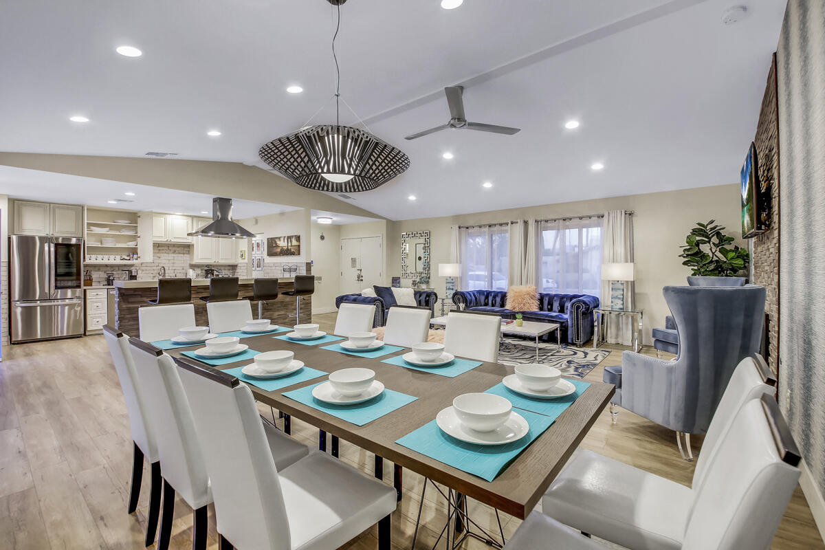 2230 Tamarisk Road Palm Springs, CA 92262 - Photo 38 of 66 37 DINING MLS SIZE