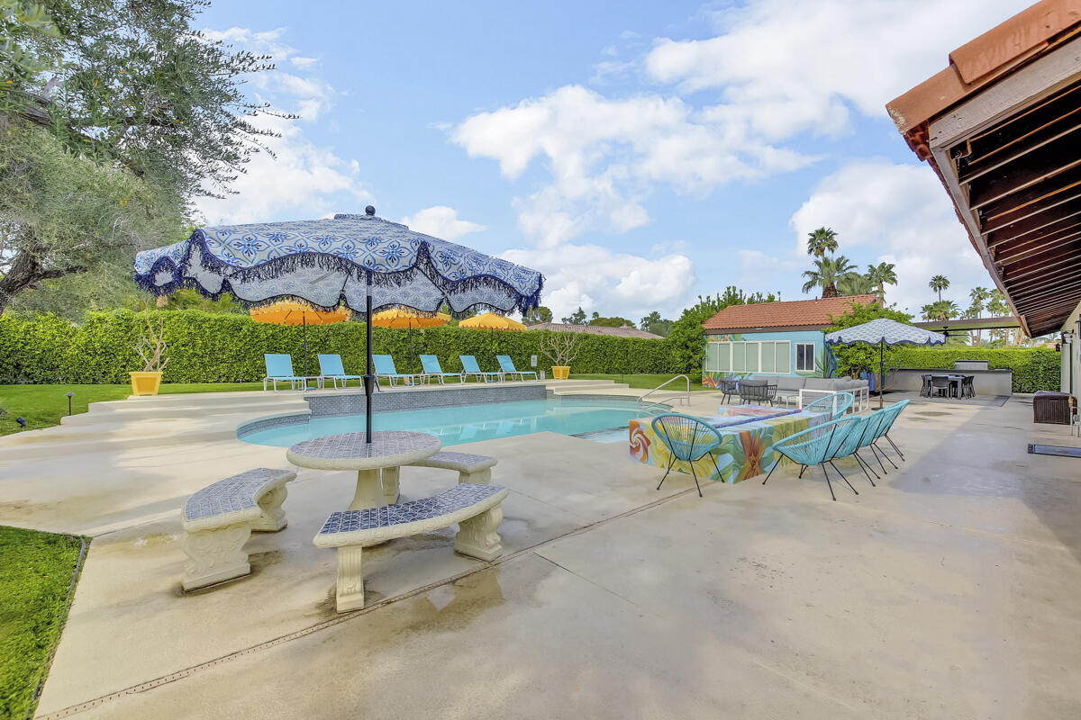 2230 Tamarisk Road Palm Springs, CA 92262 - Photo 61 of 66 60 BAKYARD MLS SIZE