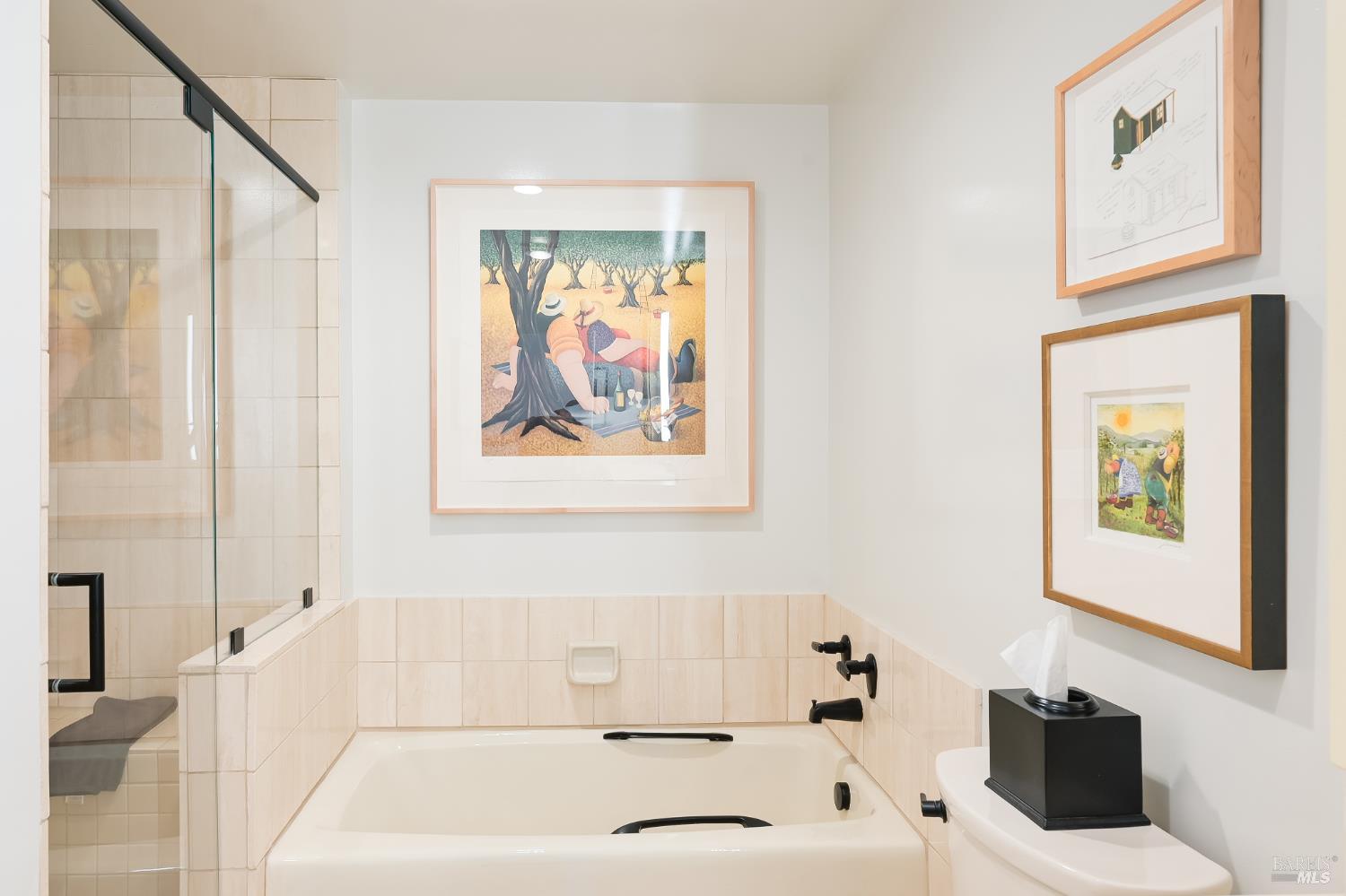 300 Deer Valley Road, Unit 2P San Rafael, CA 94903 - Photo 11 of 18 Gallery Image 11