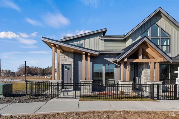 $539,900 | 2029 West Freya Court, Eagle, ID 83616