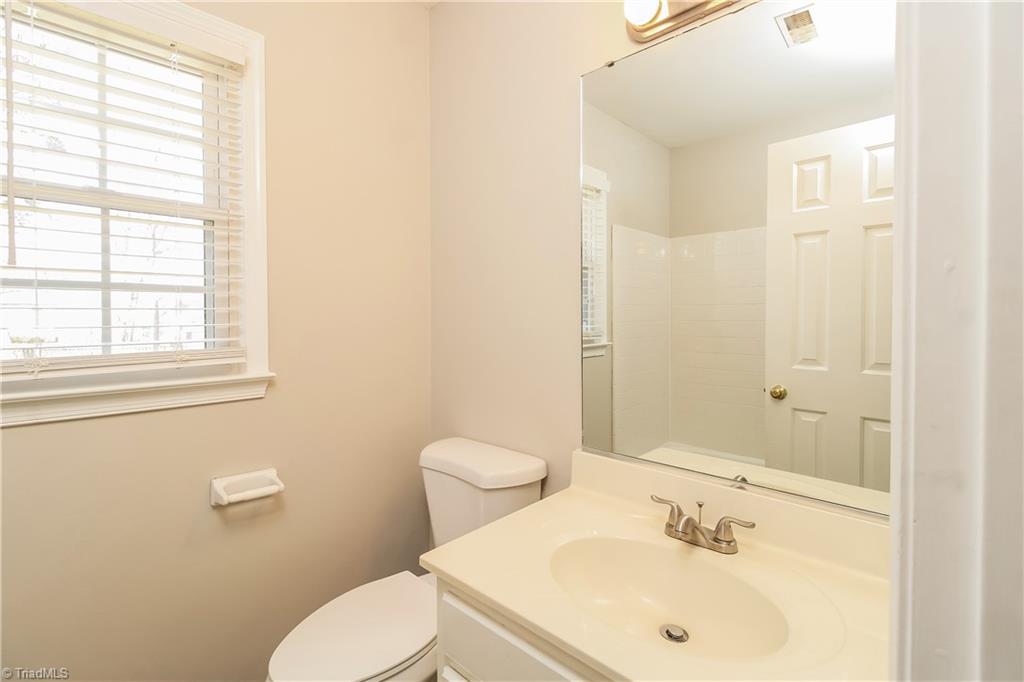 3508 Cardinal Ridge Drive Greensboro, NC 27410 - Photo 7 of 15