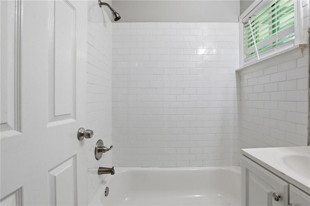 3410 Adkins Road Northwest Atlanta, GA 30331 - Photo 16 of 22