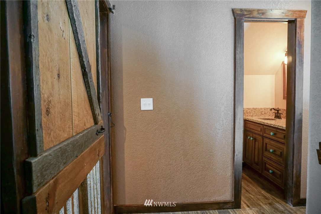 2693 Hidden Valley Road Cle Elum, WA 98922 - Photo 16 of 25 Gallery Image 16