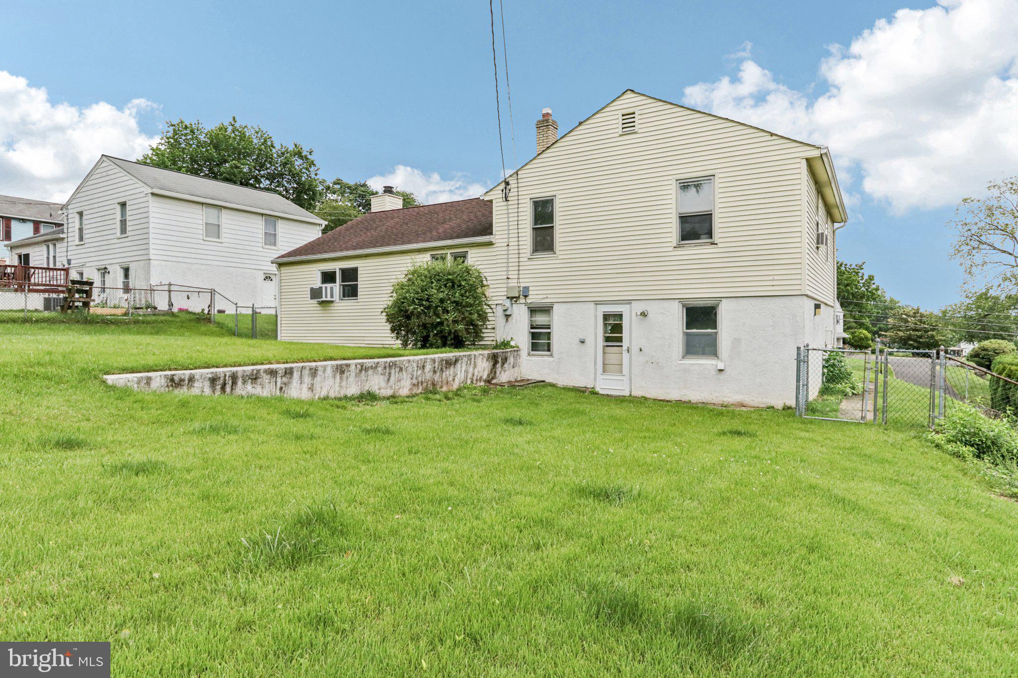 694 Davisville Road Warminster, PA 18974 - Photo 44 of 45 Gallery Image 44