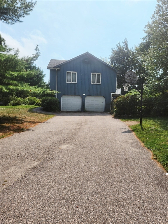 40 Hollytree Road Stoughton, MA 02072 - Photo 2 of 16 Gallery Image 2