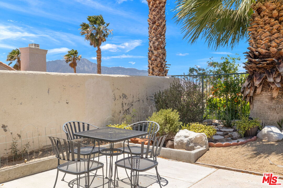 9891 El Rio Lane Desert Hot Springs, CA 92240 - Photo 37 of 41