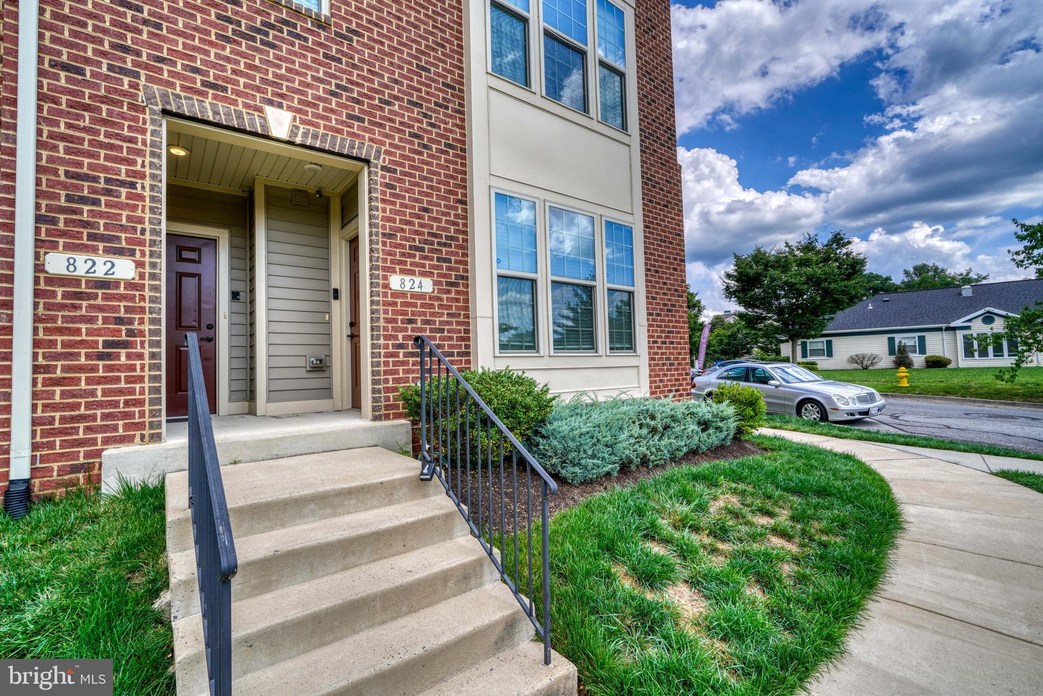 822 Orchard Tree Road Odenton, MD 21113 - Photo 4 of 90