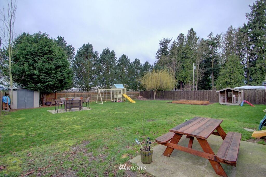 1208 East Gilkey Road Burlington, WA 98233 - Photo 20 of 25 Gallery Image 20