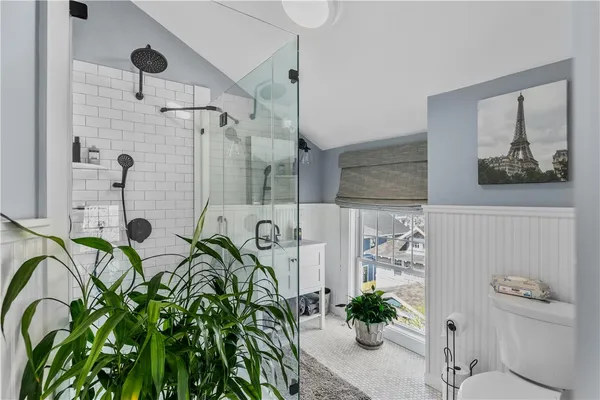 $595,000 | 20 Berkeley Avenue, Unit 5, Newport, RI 02840