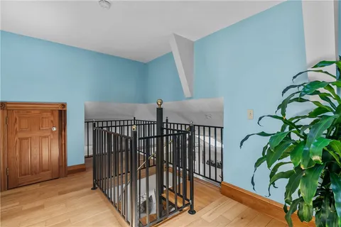 $595,000 | 20 Berkeley Avenue, Unit 5, Newport, RI 02840