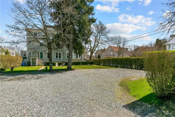 $595,000 | 20 Berkeley Avenue, Unit 5, Newport, RI 02840