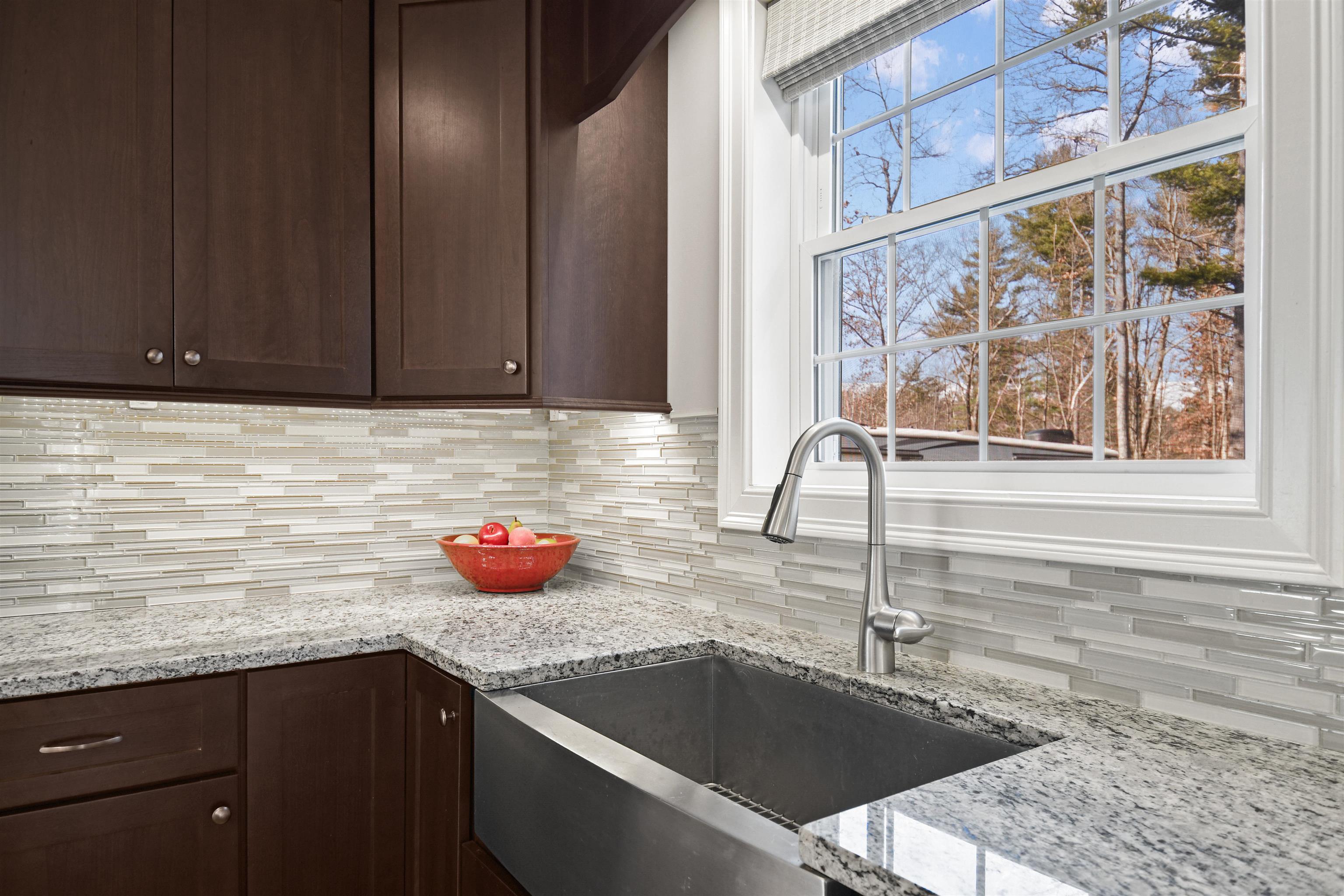 14 Drummer Road Pelham, NH 03076 - Photo 12 of 33