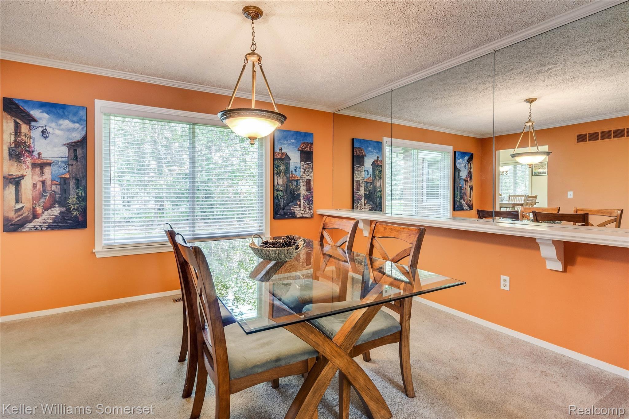 1486 Antler Court Rochester, MI 48309 - Photo 11 of 51 Interiors (8 of 36).jpg