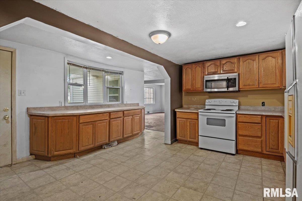 3245 South 2nd Street Springfield, IL 62703 - Photo 20 of 38 Gallery Image 20