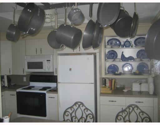 4037 Hythe A, Unit CORNER Boca Raton, FL 33434 - Photo 3 of 10 Additional Photo