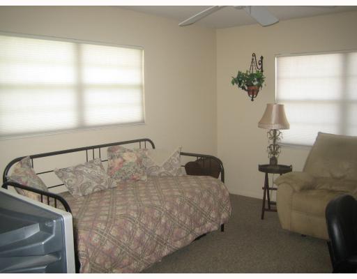 4037 Hythe A, Unit CORNER Boca Raton, FL 33434 - Photo 7 of 10 Additional Photo