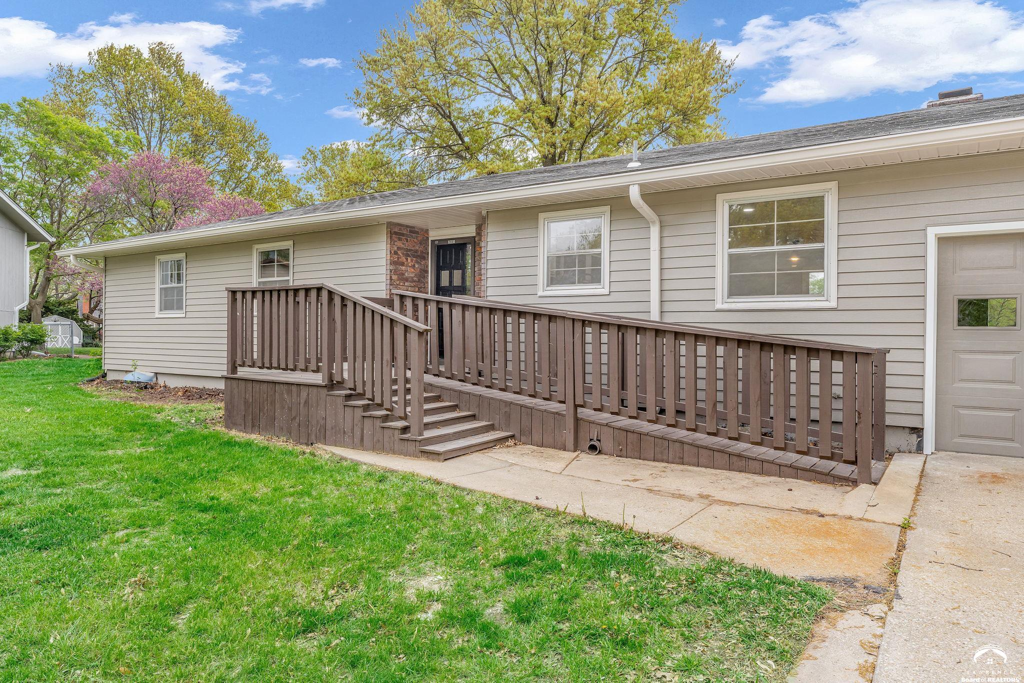 2901 Colt Drive Lawrence, KS 66049 - Photo 1 of 58