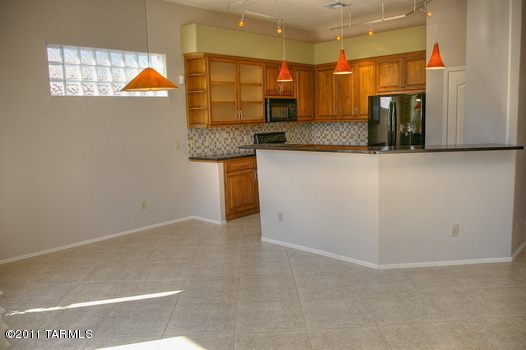 5232 Spring View Drive Tucson, AZ 85749 - Photo 8 of 24 Gallery Image 8