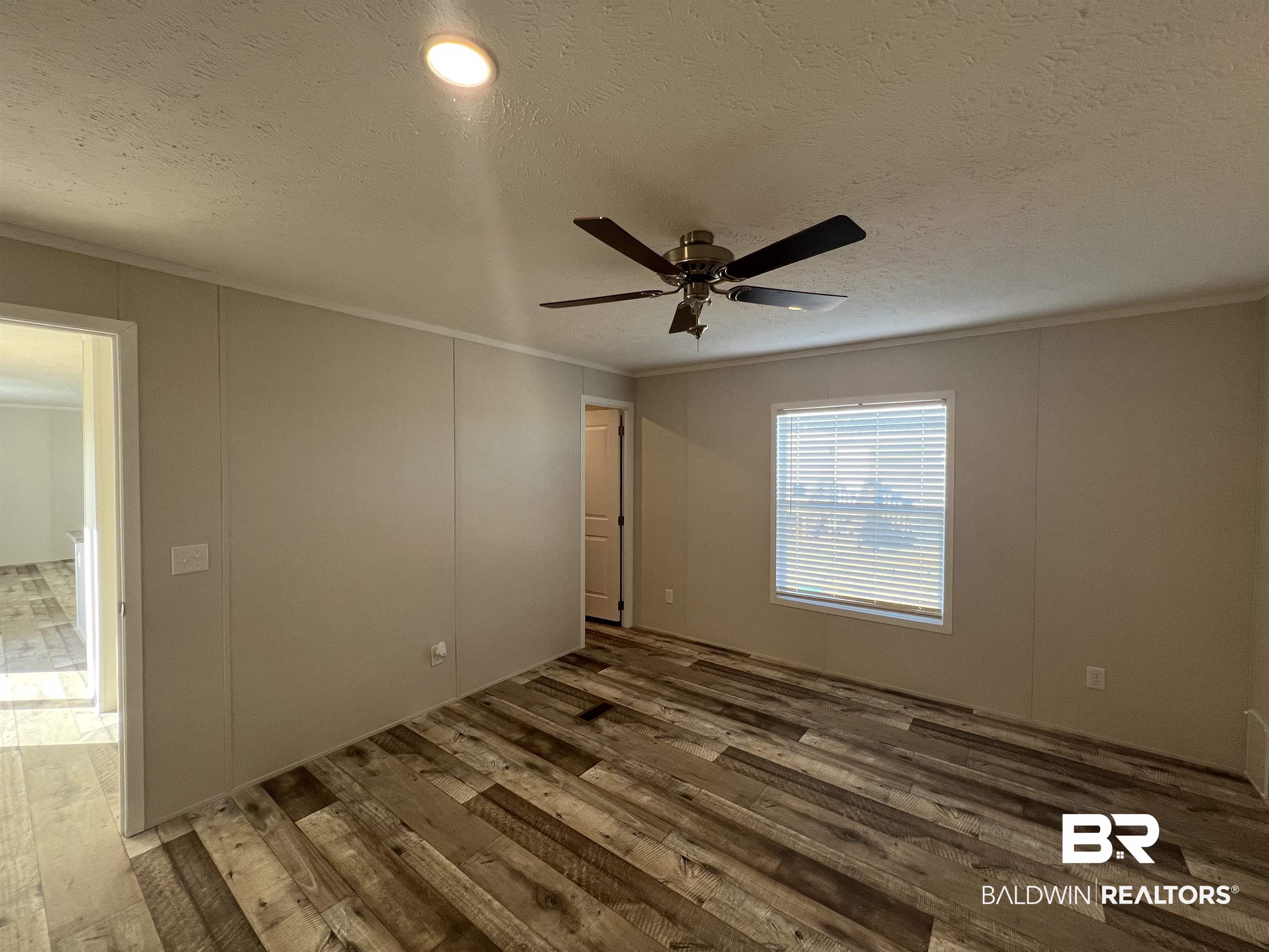 47 Highway 31 Atmore Al Atmore, AL 36502 - Photo 14 of 21