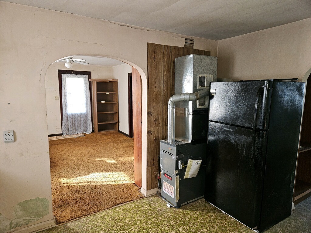 606 East County Line Road Indianapolis, IN 46227 - Photo 4 of 15