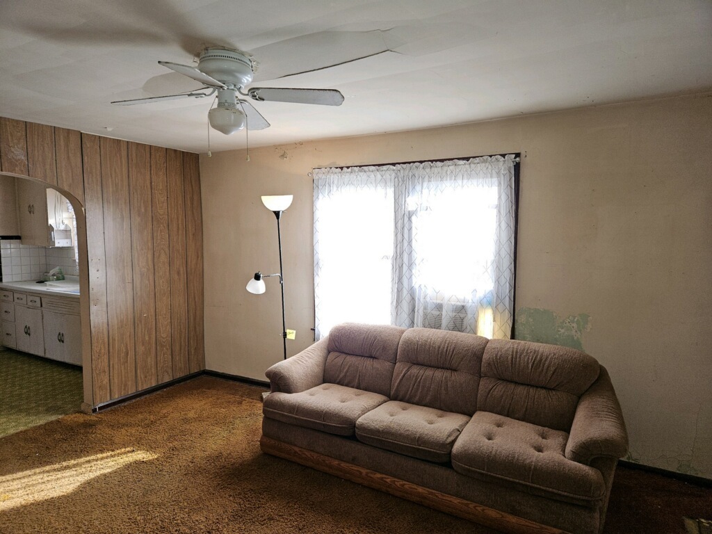 606 East County Line Road Indianapolis, IN 46227 - Photo 5 of 15