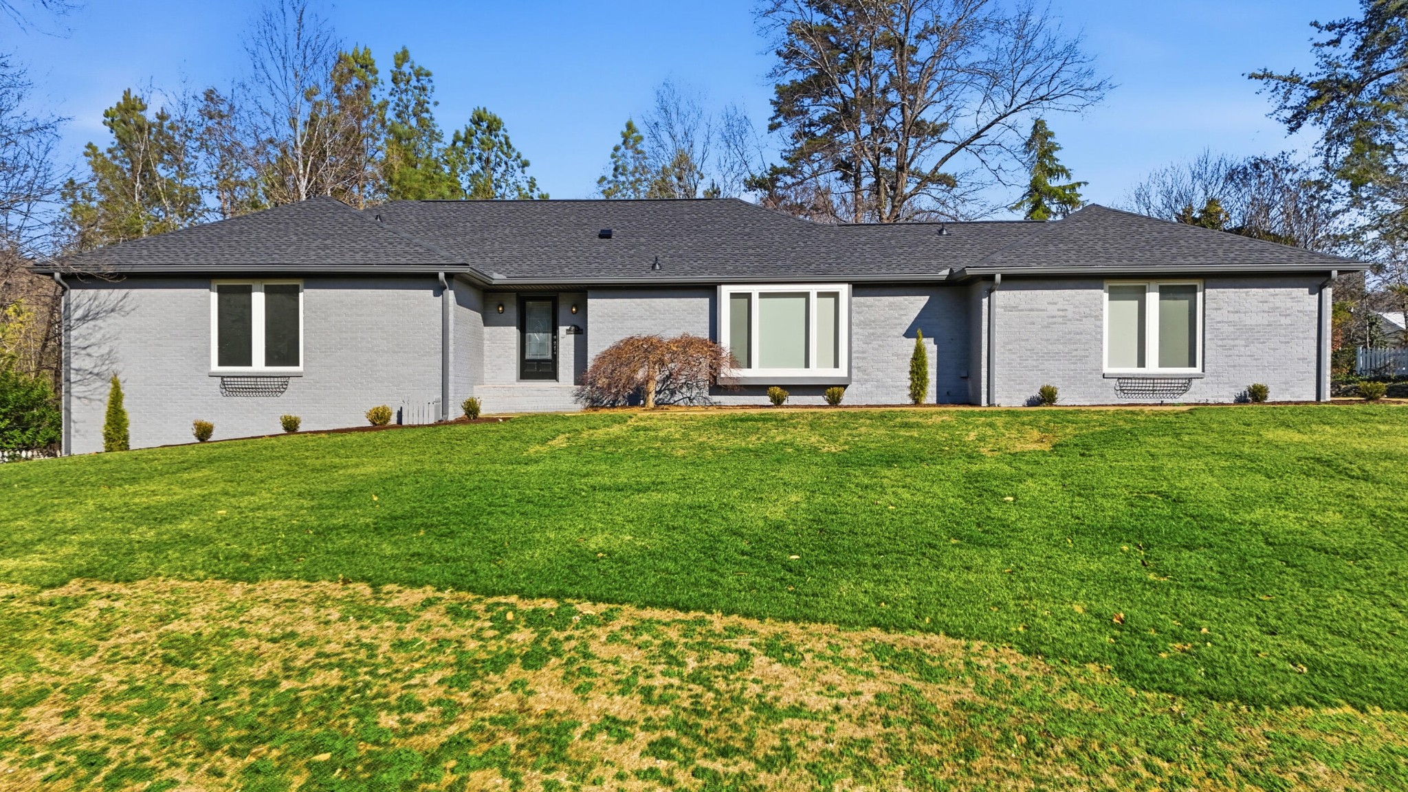 755 Golf View Drive Northwest Cleveland, TN 37312 - Photo 2 of 49 a front view of a house with a yard