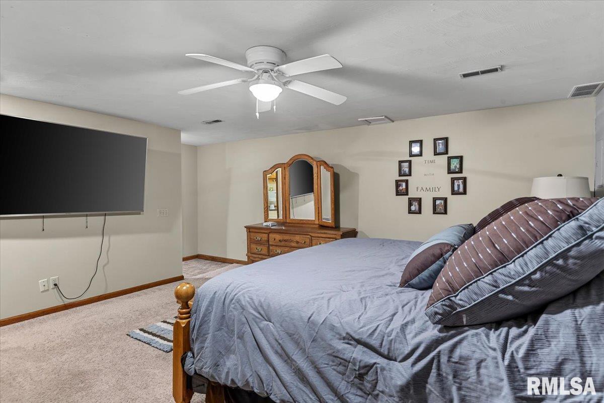 108 Astoria Road Springfield, IL 62704 - Photo 31 of 56 Gallery Image 31