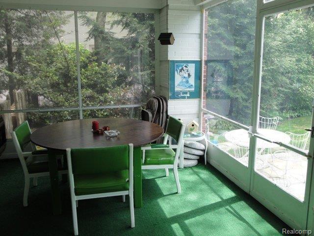 69 Renaud Road Grosse Pointe, MI 48236 - Photo 11 of 21 Sun Room