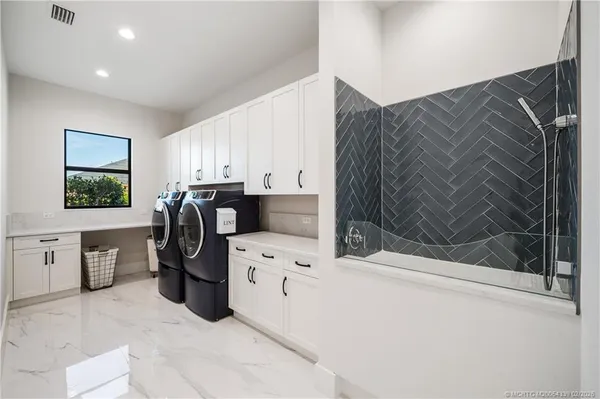 $4,395,000 | 9058 Southeast Star Island Way, Hobe Sound, FL 33455