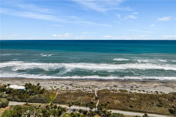 $4,395,000 | 9058 Southeast Star Island Way, Hobe Sound, FL 33455