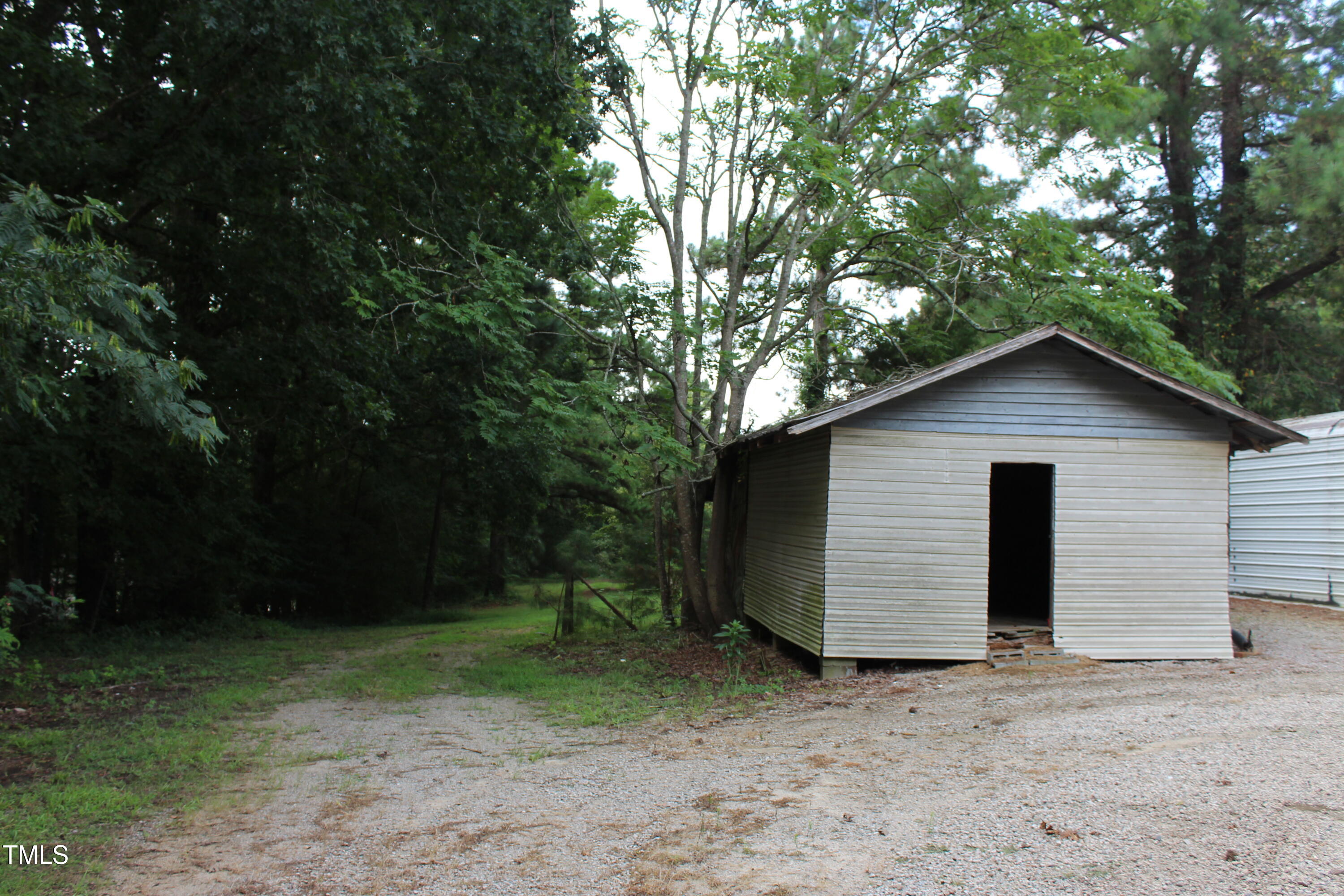 350 Hamp Falkner Road Henderson, NC 27537 - Photo 19 of 24 IMG_0268