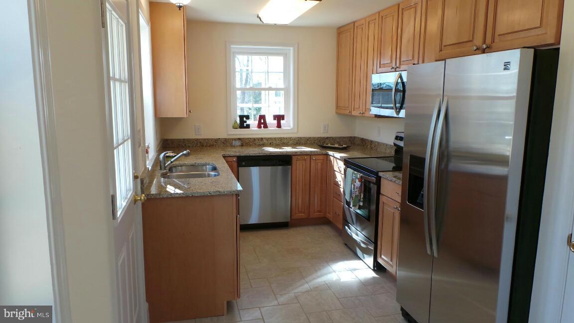 1414 Caledon Road King George, VA 22485 - Photo 11 of 29 Kitchen