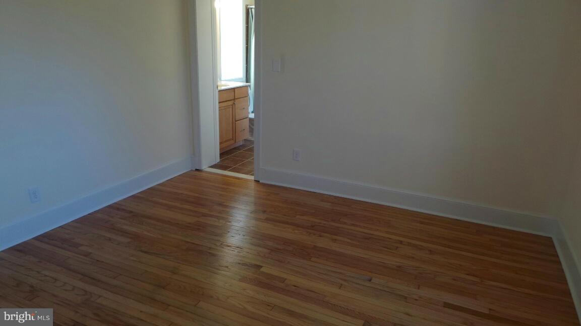 1414 Caledon Road King George, VA 22485 - Photo 15 of 29 Main level master