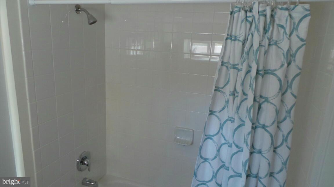 1414 Caledon Road King George, VA 22485 - Photo 25 of 29 Bath