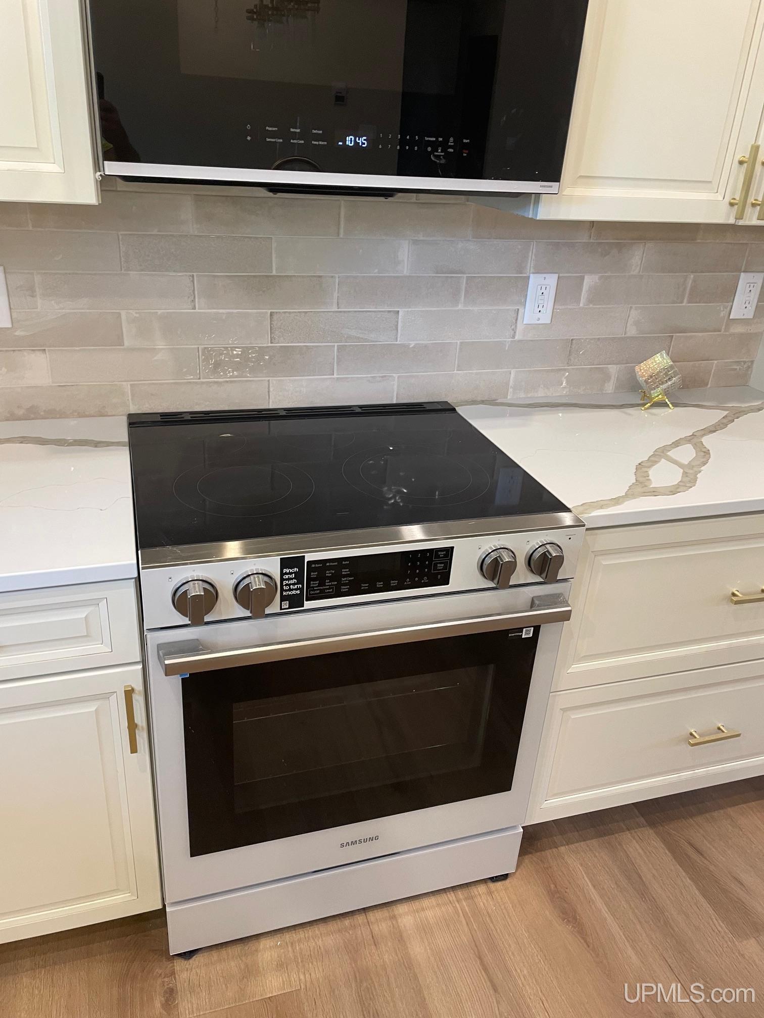 155 Brookton Road Marquette, MI 49855 - Photo 13 of 19