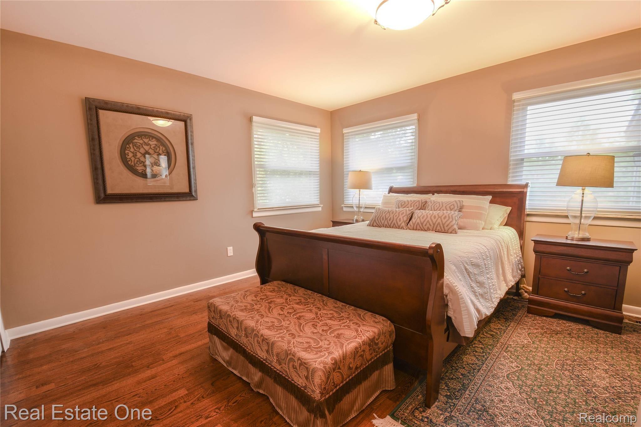 736 Ludlow Avenue Rochester, MI 48307 - Photo 28 of 42 736_Ludlow-30.jpg