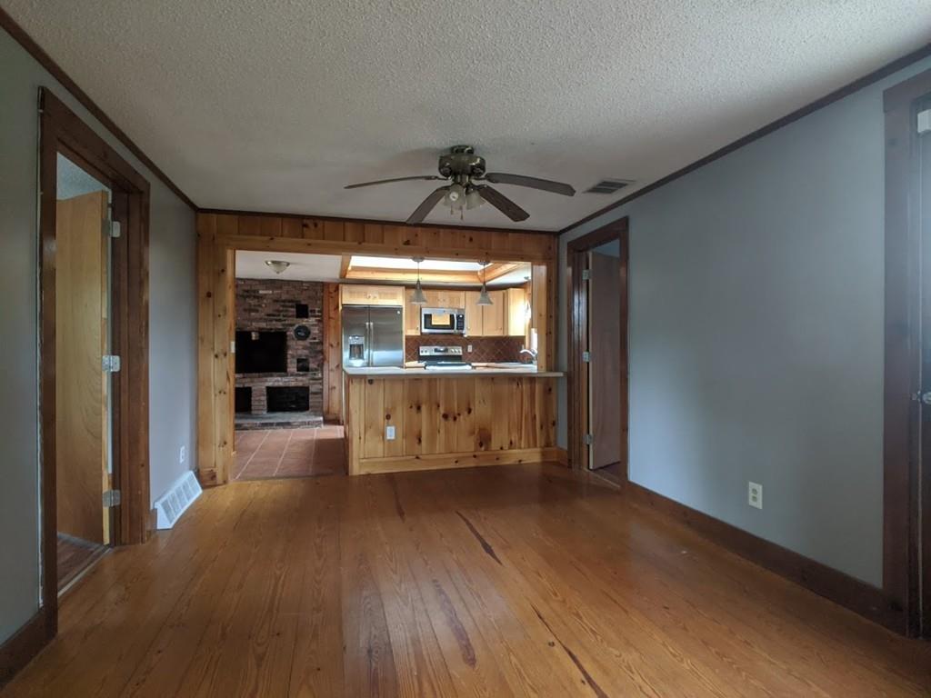 106 Stebbins Road Monson, MA 01057 - Photo 13 of 33
