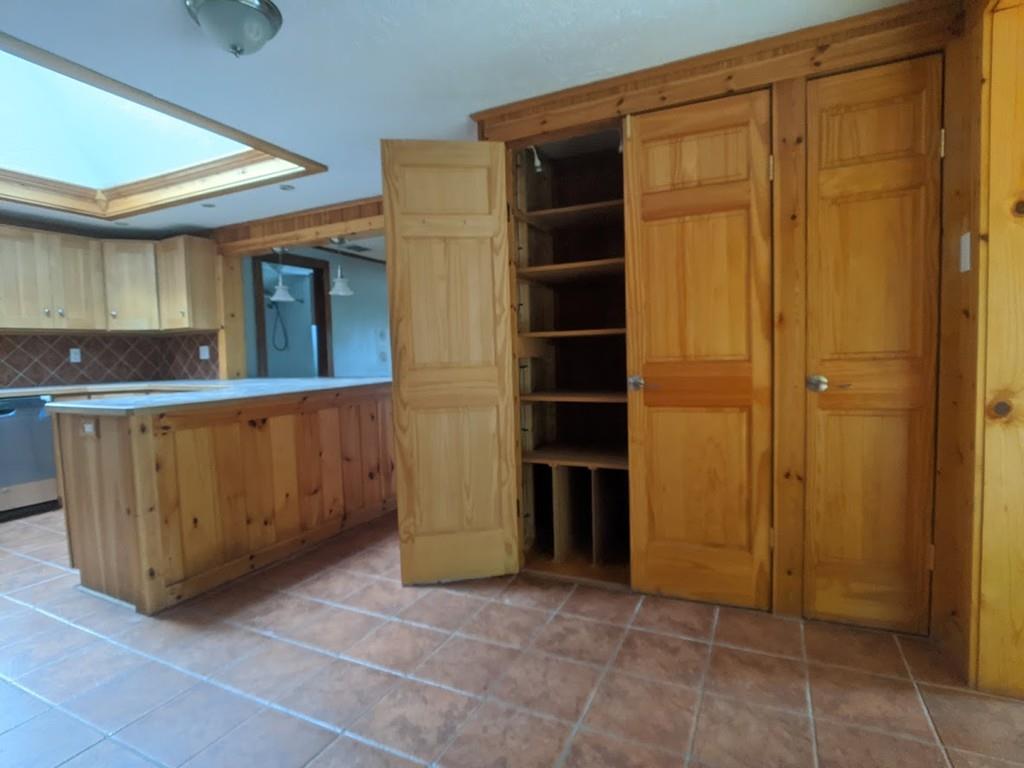 106 Stebbins Road Monson, MA 01057 - Photo 5 of 33