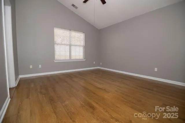 $337,500 | 7407 Heronwood Lane, Charlotte, NC 28227