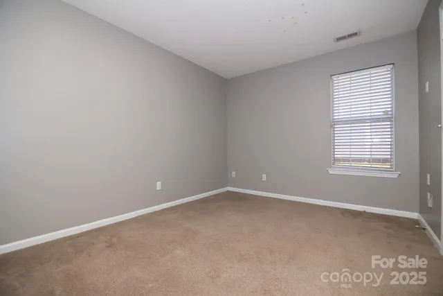 $337,500 | 7407 Heronwood Lane, Charlotte, NC 28227