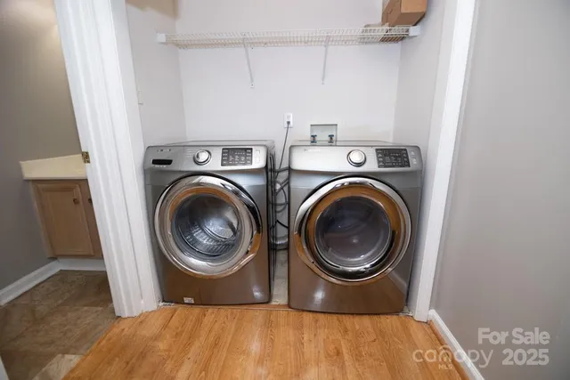 $337,500 | 7407 Heronwood Lane, Charlotte, NC 28227