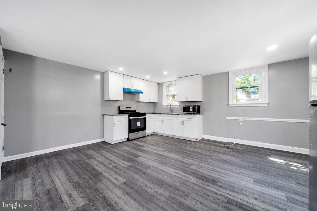 524 Wiltshire Road Upper Darby, PA 19082 - Photo 5 of 17 Gallery Image 5