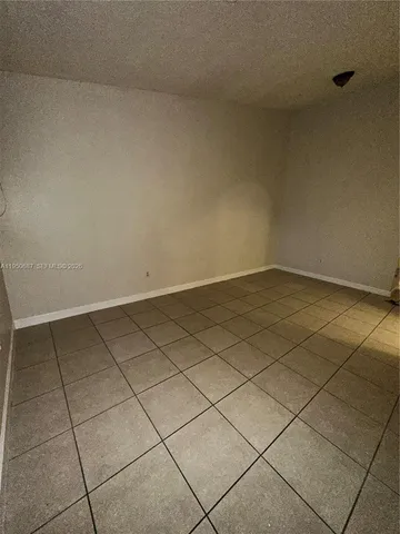 $1,900 | 2903 Southeast 17th Avenue, Unit 209, Homestead, FL 33035