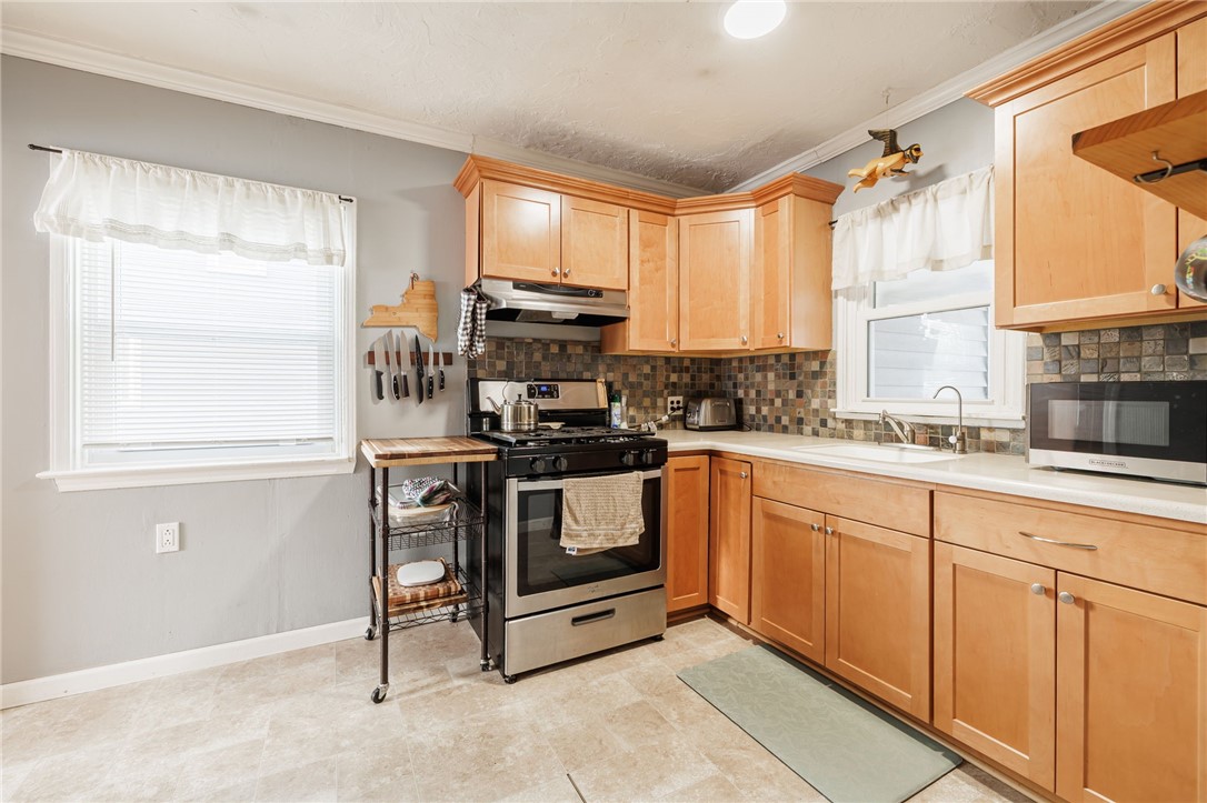 44 Dorking Road Brighton, NY 14610 - Photo 18 of 25