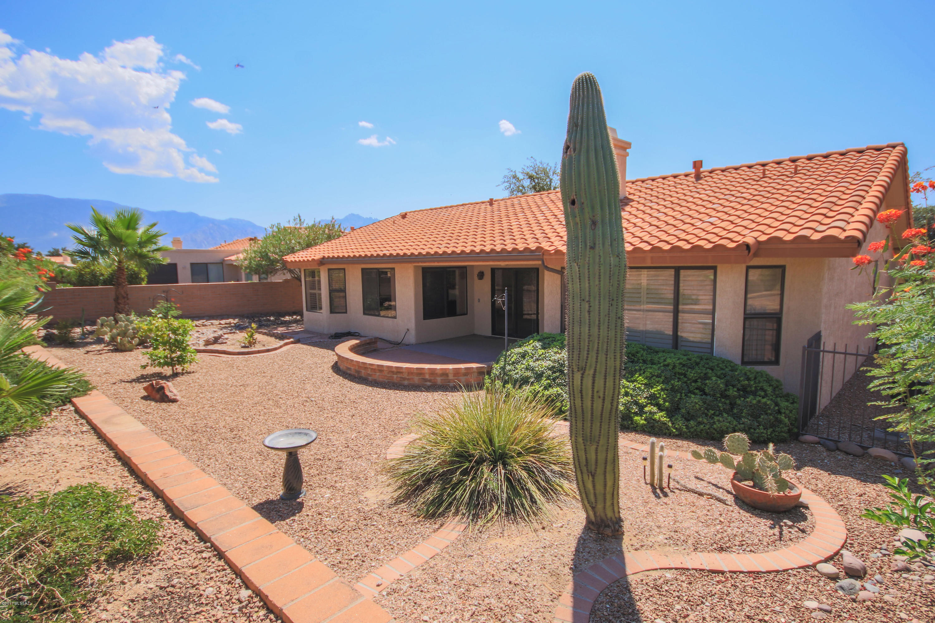 945 East Rising Sun Drive Oro Valley, AZ 85755 - Photo 21 of 24