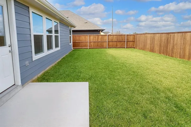 $1,995 | 292 Sunnyside Street, Trenton, TX 75490