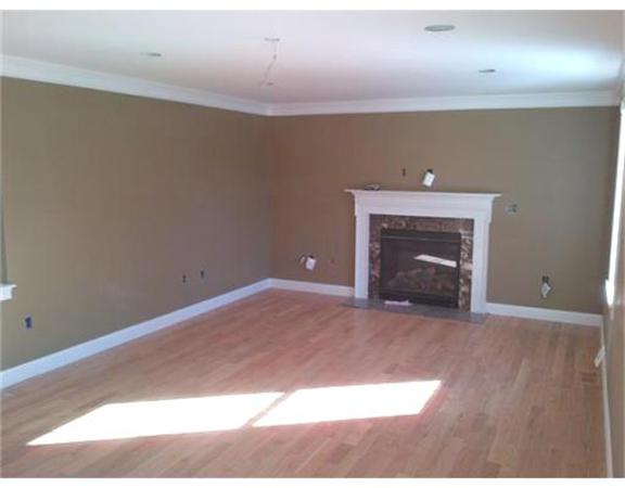 40 Gilman Road Billerica, MA 01862 - Photo 11 of 24